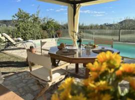 Villa la Peleca by Nicola Real Estate, hotel sa Stiava