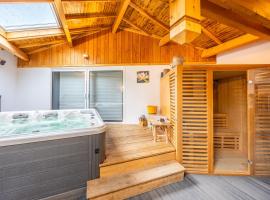 Chambres D'hôtes Le Palmier, hotel in Saint-Michel-Mont-Mercure