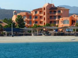 Club Cantamar Beach Hotel & Marina, готель у місті Ла-Пас