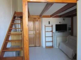 Douillet appartement Place Paoli