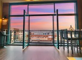 Downtown Sleeps 8 By Cedar Point & Sports Force!