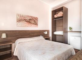 Hotel Marmo, отель в городе Жакареи