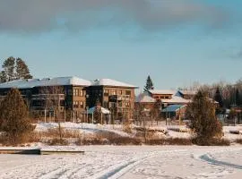 Suite with mountains view & Resort access