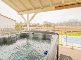 Ma Vie'La - Swimming Pool - Balneo - Jacuzzi - Sauna, hotel a Rhinau