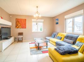 Ma Vie'La - Swimming Pool - Balneo - Jacuzzi - Sauna, hotel with hot tubs in Rhinau