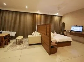 Townsquare Residency