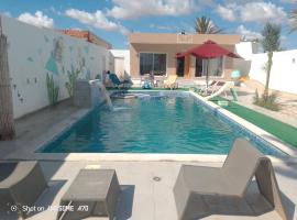 Villa Mahbouba face à la mer, hotel v destinaci Midoun