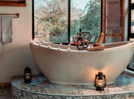 Grace of Africa, Couples 5 STAR Nature Lodge, &sigma;&alpha;&lambda;έ &sigma;&epsilon; Marloth Park