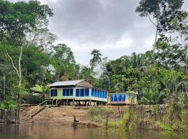Red Uakari Jungle Lodge, hotel in Iquitos