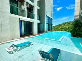 1BR Patong Hideaway - Pool - Near Beaches - A403
