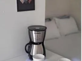 Loft ensolarado 30 metros da praia 6 km beto carrero