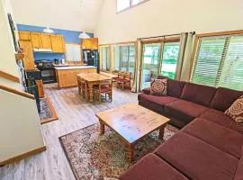 Circle 4 Condo 14
