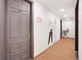 Super Townhouse 158 Near Netaji Subhash Marg Near Appu Ghar