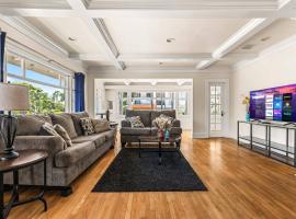 5 min walk to Alamitos Beach & LB Marina, hotel en Long Beach