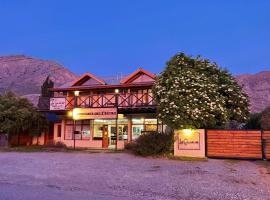 Los Saucos, hotel in El Hoyo