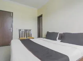 Collection O Green Park Residency 3