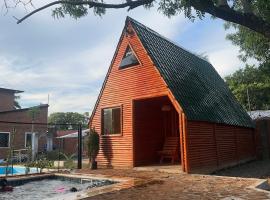 Helena Suites، فندق في فيلاريكا