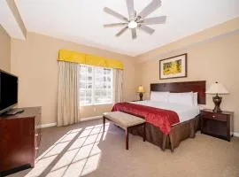 Pura Vida a Private Master Bedroom with shared living space