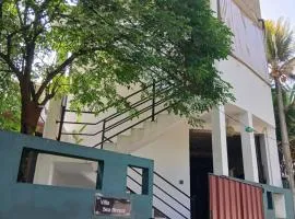 The Villa Sea Breeze