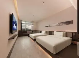 Atour Hotel Wuhan Jianghan Road International Plaza