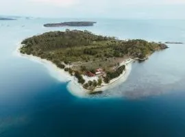 Gili Sudak Indah Paradise Beach Bungalow