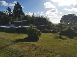 Katikara Eco-Community - Rosewood accommodations, מלון בניו פלימות'