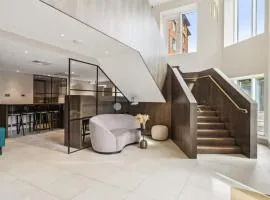 Deluxe 2BR Flat with Cinema, Gym, Parking & Games