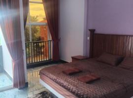 VibeHostel, шале у місті Кампот