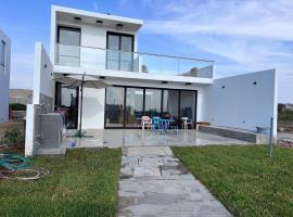 Chincha CasaLed y jacuzzis sol todo el año, hotel i Tambo de Mora