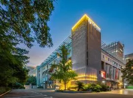 Jianguo Puyin Hangzhou Qianjiang New City Sijiqing Qingchun Plaza Store