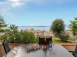 Lovely Apartment In Vir With House Sea View