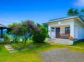 Vythiri Silver Mist Hilltop Villa By VOYE HOMES