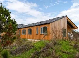 8 Bedroom Lovely Home In Vejers Strand