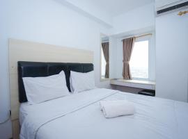 Seven Living Tamansari Mahogany Karawang, מלון בקארוואנג