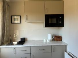 The Nest, hotel i Bourne