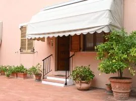 Bilocale con balcone a Numana - N080