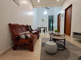 kkLee Homestay Taiping Tmn Spg Bersatu, hotell i Simpang
