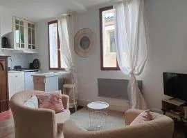 Studio Les Armuriers, 2e ét sans asc