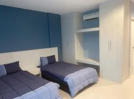 IRONMAN HomeStay