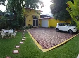 Studio con Jardin y AC en Residencial Campestre & Starbucks