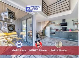 L'Escapade - PARIS 20 min - DISNEY 25 min - GARE 3 min à pied - PARKING - Confortable & Moderne - Free WIFI, hotel in Pomponne
