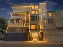 Via Geras - Nehru Place Market