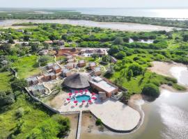 King baobab lodge，位于Diakhanor的海滩酒店