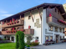 Frankenhof: Scharnitz şehrinde bir otel