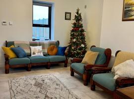 Sunberry 2 Bright Modern Entire Home, Headford, hotel v destinaci Headford