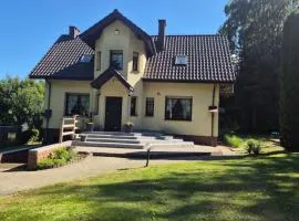 Dom Majka z 5 sypialniami