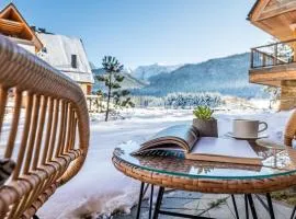 Okno na Wierchy by Apart Concept Podhale