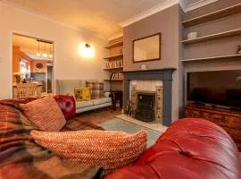 Charming Cottage in the Heart of Newport - Pass the Keys