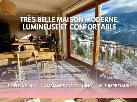 Très belle maison spacieuse et lumineuse, vue sur la station de Risoul et de Vars