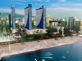 batumi panorama orbi city sea view, hotel con tinas de hidromasaje en Batumi